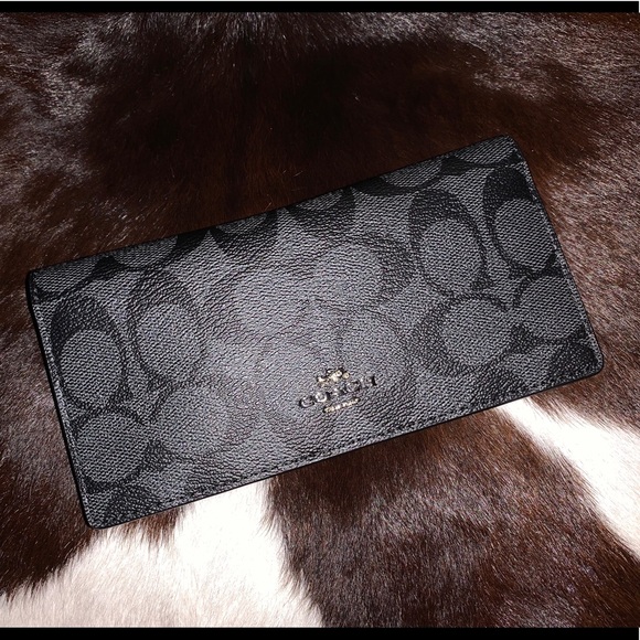 coach bifold wallet in signature canvas